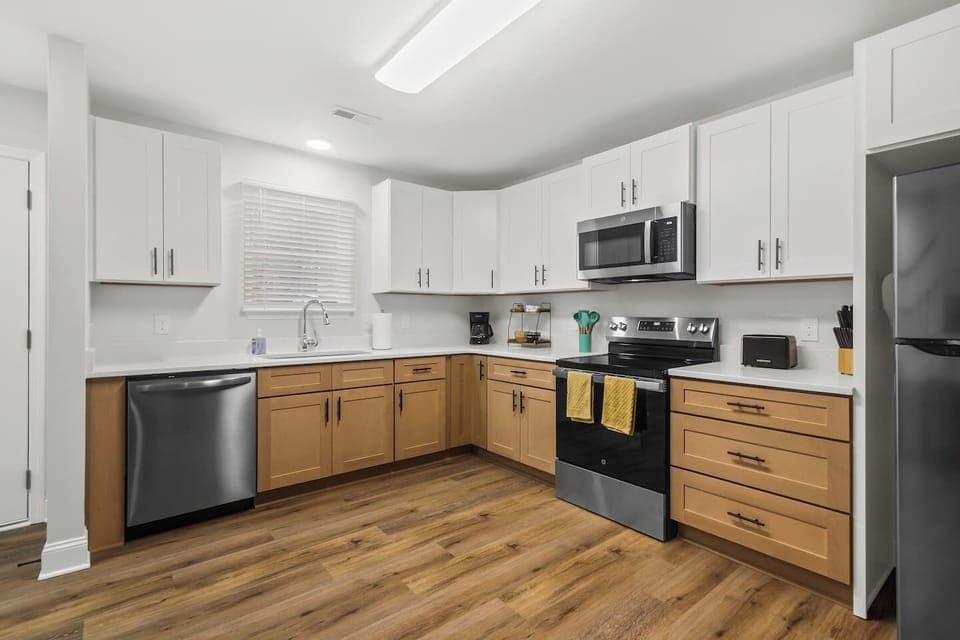 Kitchen - Unit B
