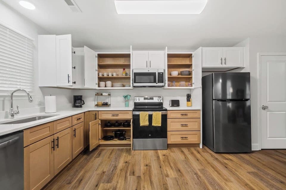 Kitchen contents