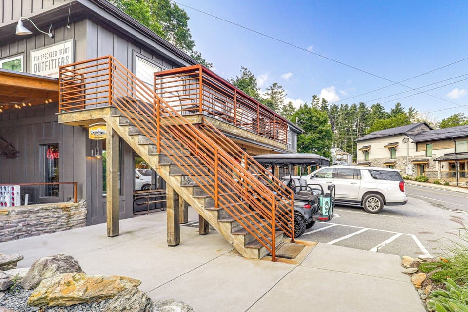 Rising on Main | Single-Story Unit | 2nd-Floor Condo