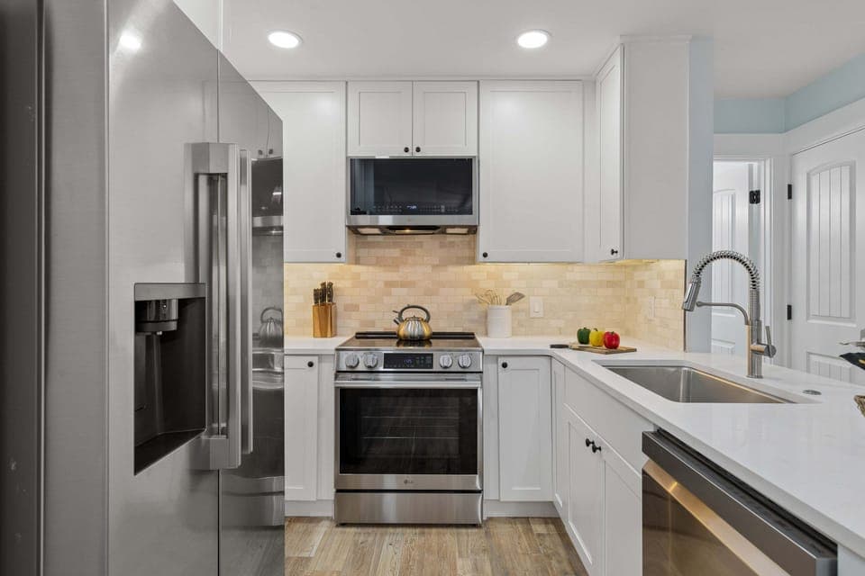 Fully equipped kitchen with stainless steel appliances