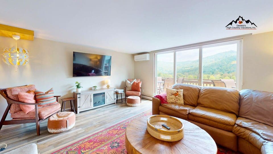 1 Living Room