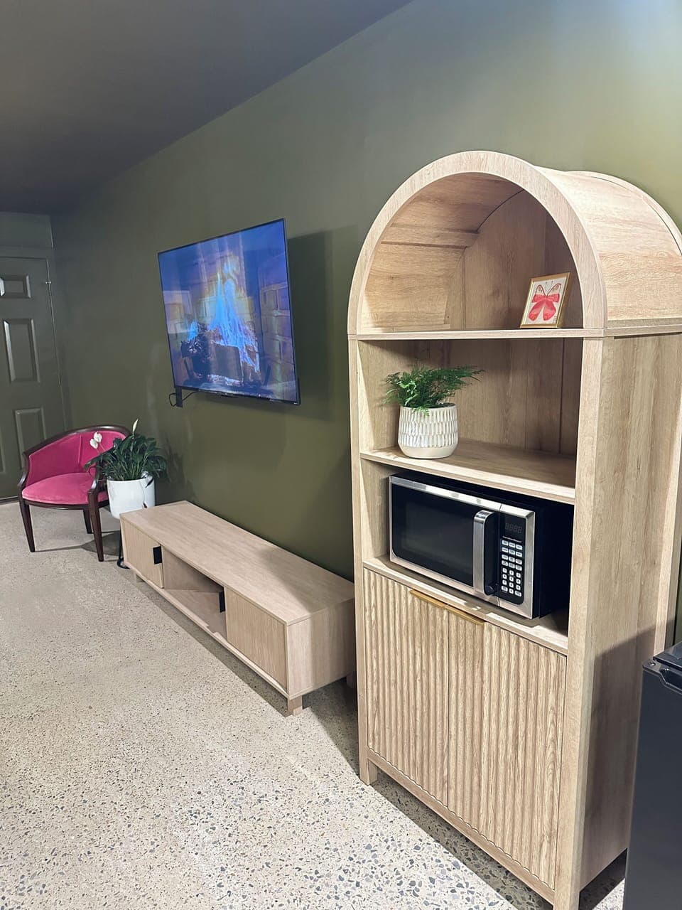 TV, console