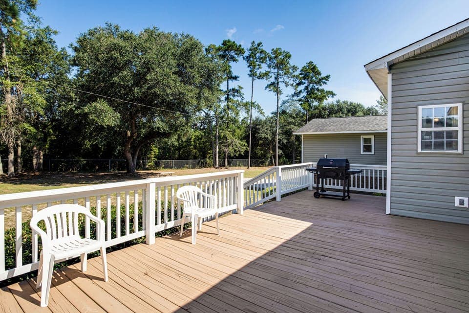 Orangeburg Vacation Rental | 3BR | 2BA | Stairs Required | 2,500 Sq Ft
