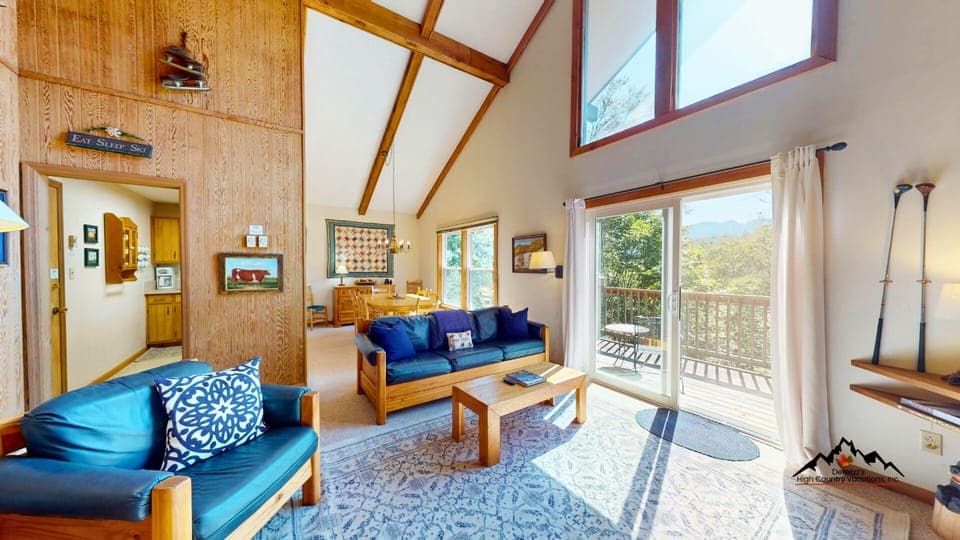 1 Living Room