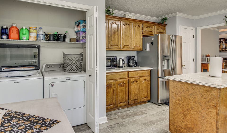 Laundry Closet | 1st Floor | Washer/Dryer