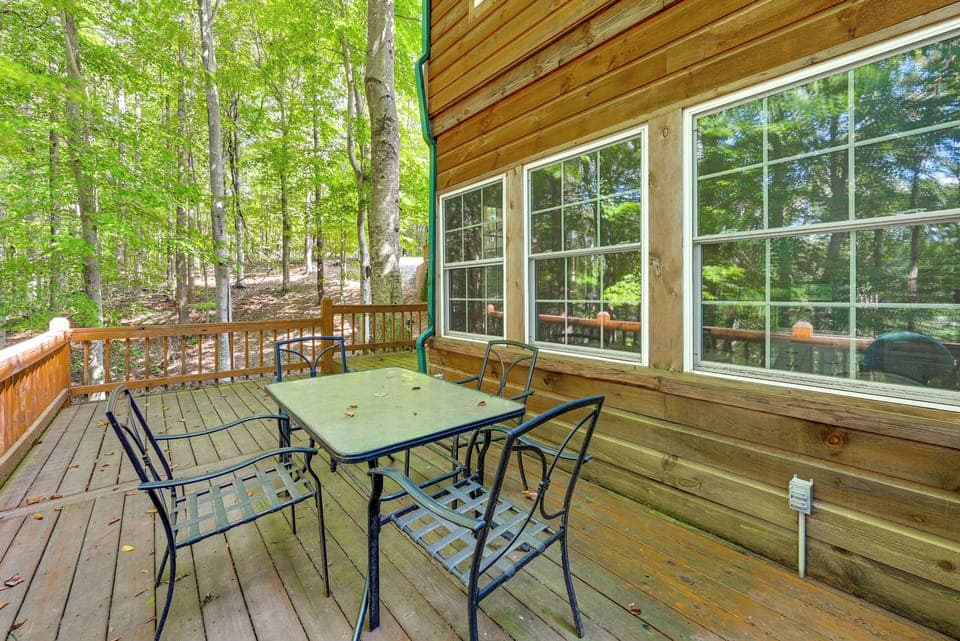 Byrdstown Vacation Rental | 3BR | 2BA | 1,500 Sq Ft | 2 Steps to Enter