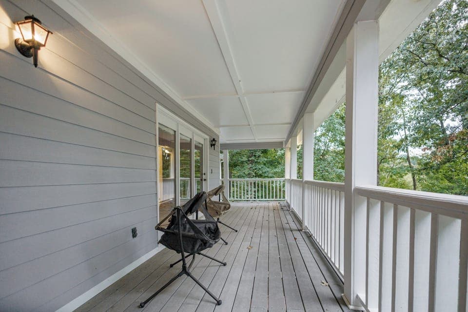Upstairs Balcony
