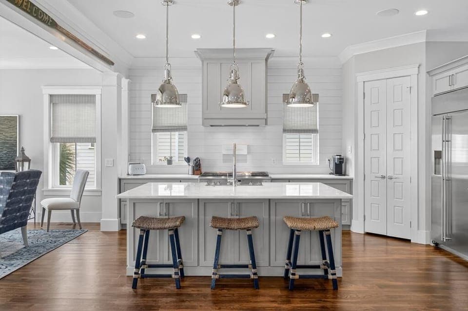 16 Kitchen