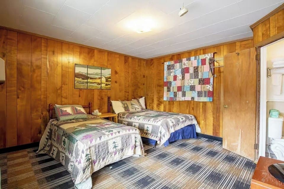Bedroom. Interior and views may vary based on location and availability