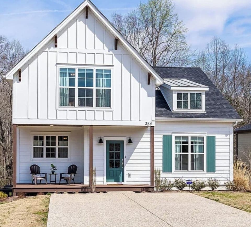 Welcome to 324 Evans Drive!