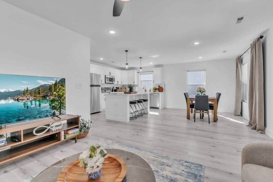 Open Concept Great Room