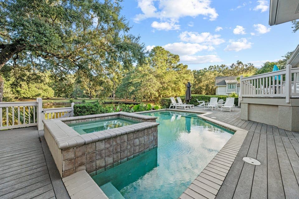 Private pool & spa