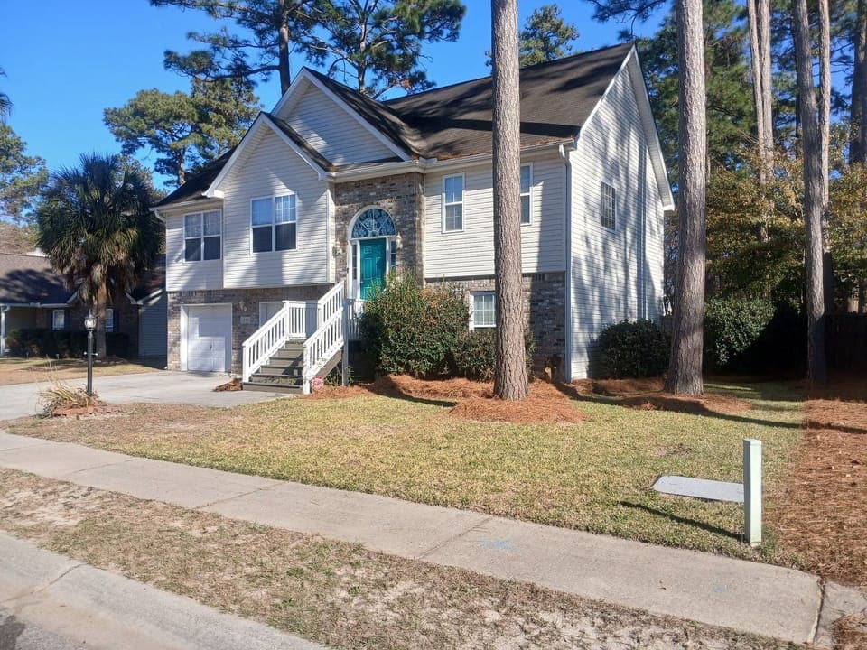Full split level home all to yourself.