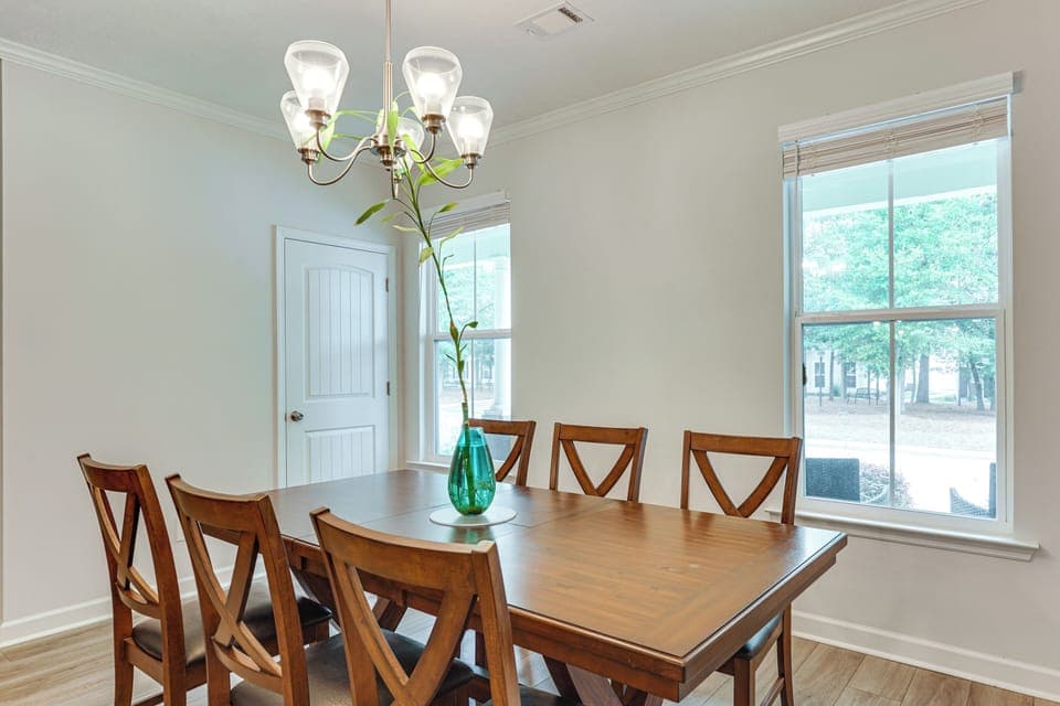 Dining Area | 1st Floor