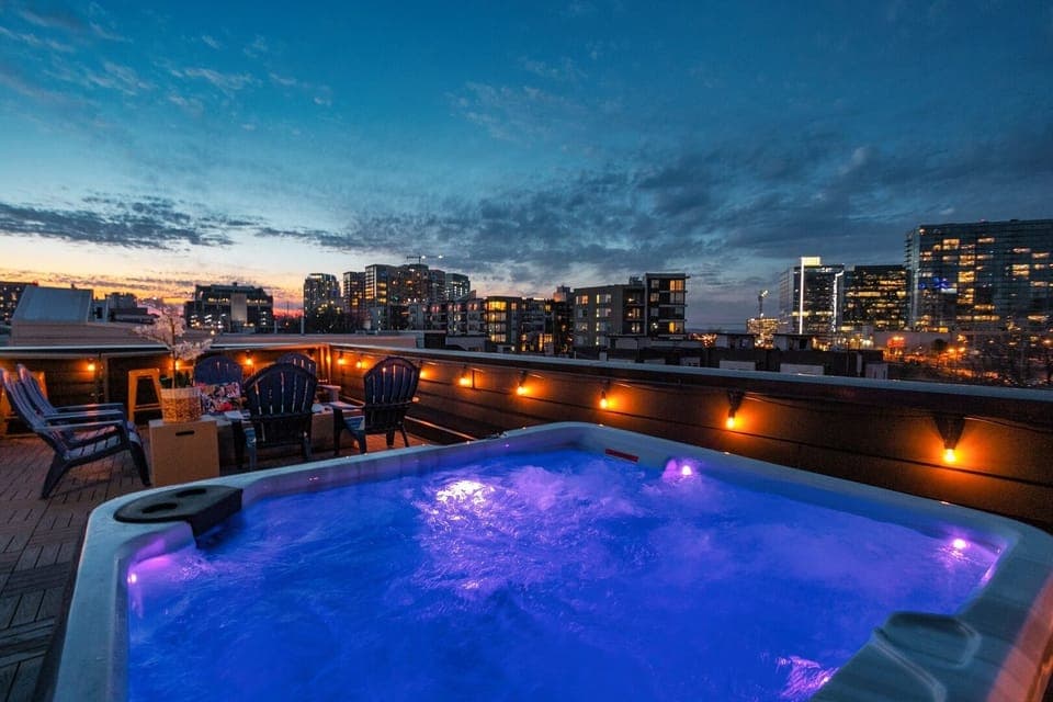 SIG A - Hot Tub