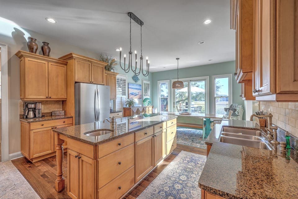 Spacious chef's kitchen, perfect for Lowcountry boils.