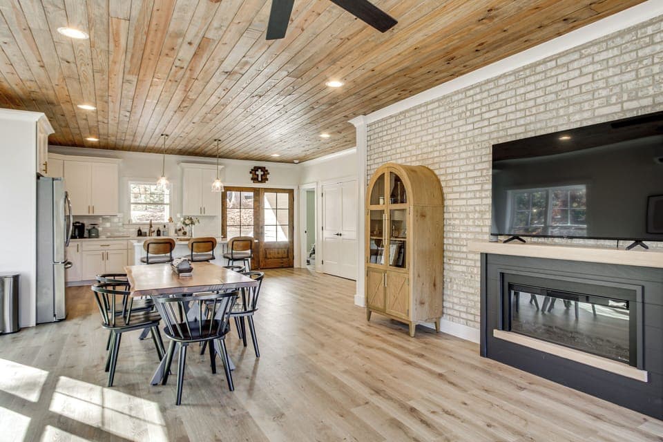 Dining Area | Dishware & Flatware | 1st Floor