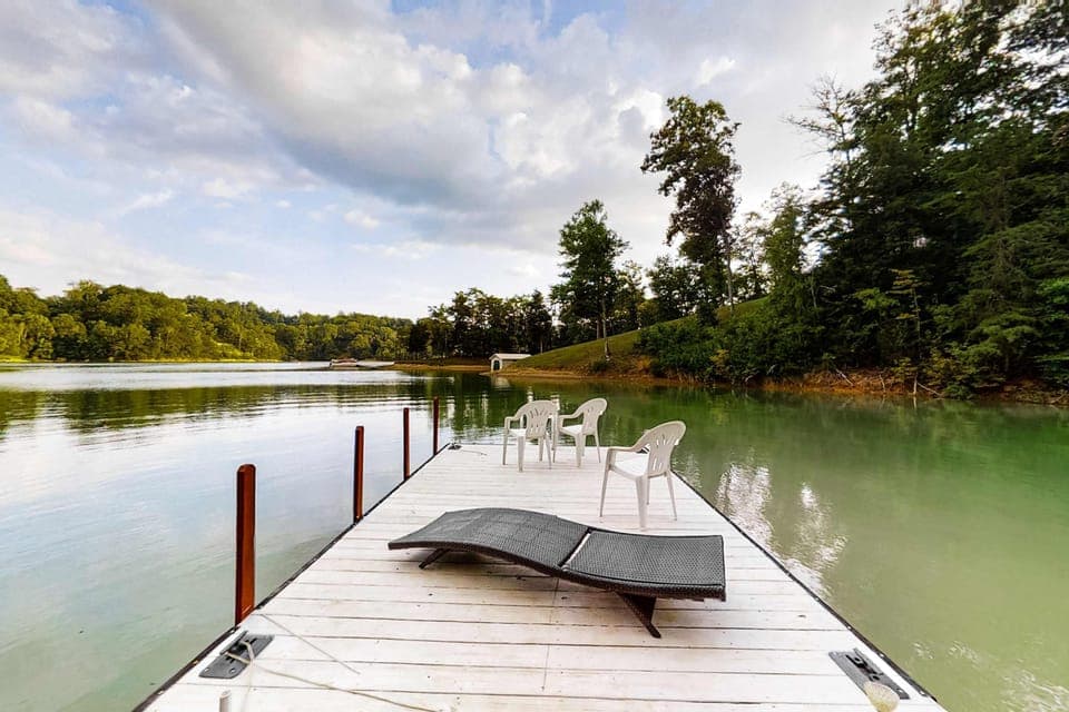 Your lakeside retreat awaits. And, relax on the dock with stunning views and the soothing sound of water!