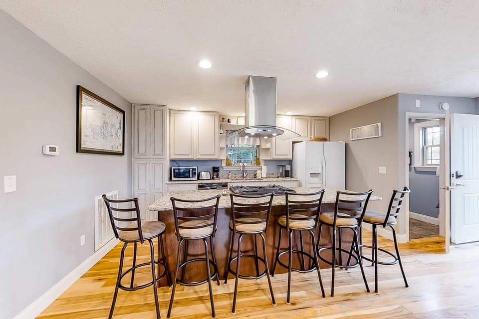 Gather around the spacious island, perfect for cooking and laughter!