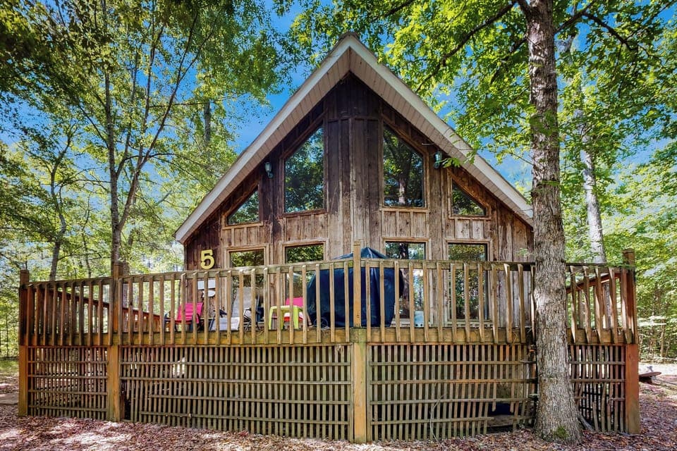 Iuka Vacation Rental | 3BR | 2BA | 1,300 Sq Ft