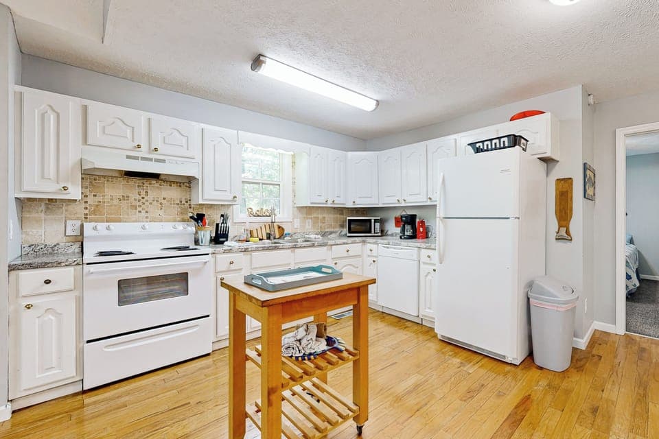 Kitchen | 1st Floor