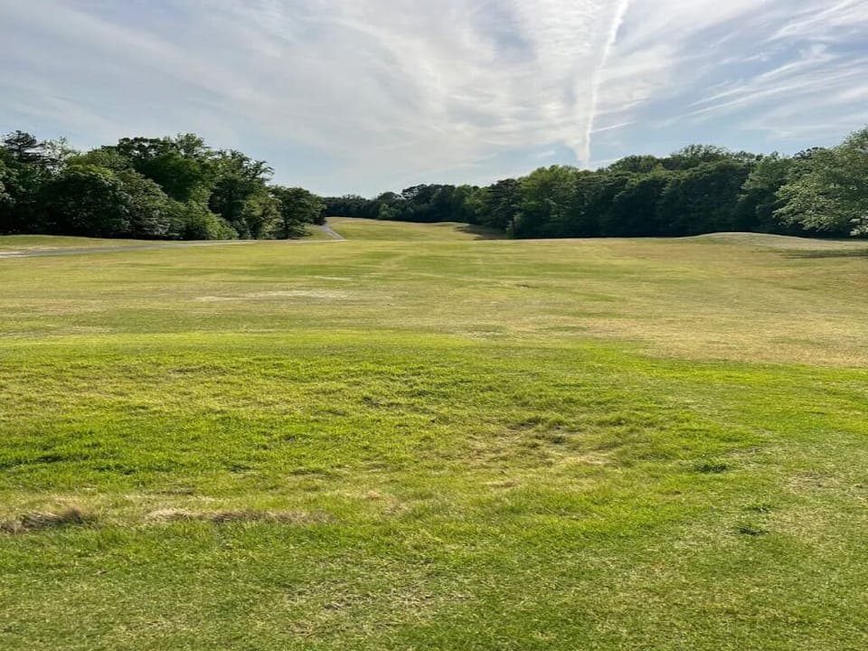 Pinetuck Golf Course - 7.9 miles from the property