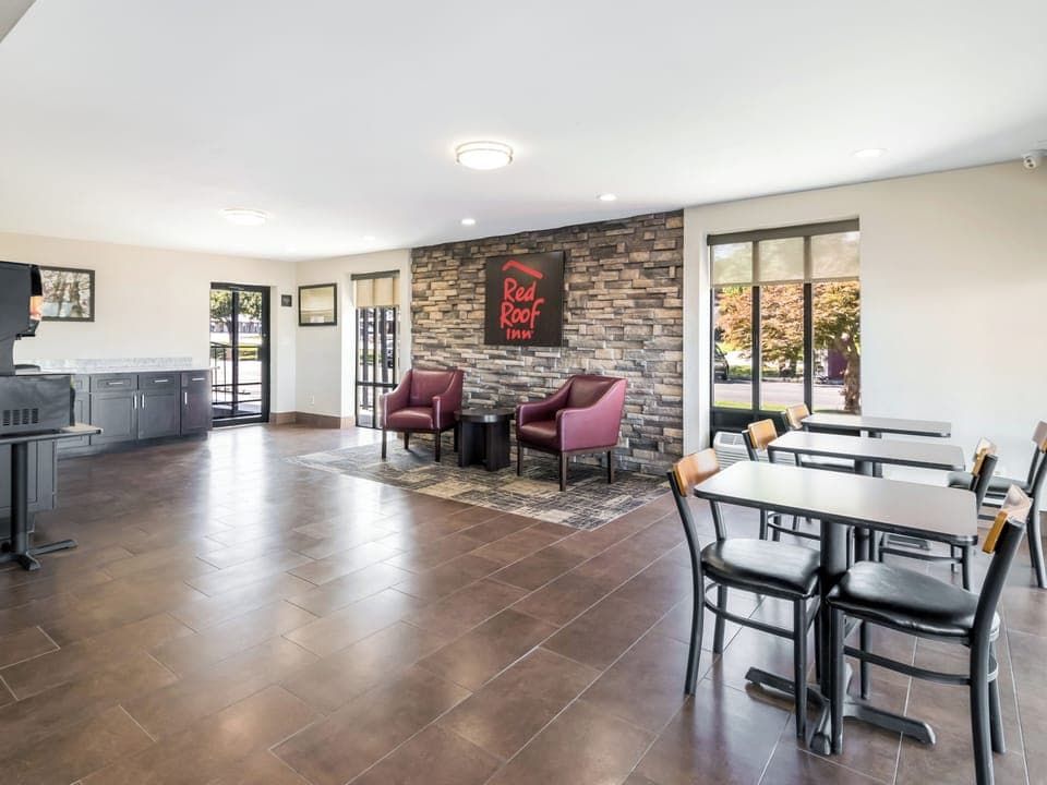 Settle in with bright, open seating for easy downtime.