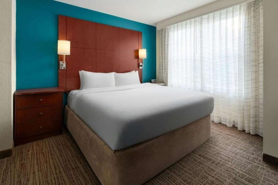 1. One-Bedroom King Suite
