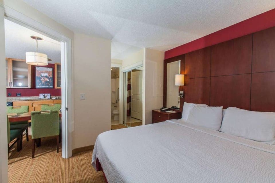 3. Two-Bedroom Suite