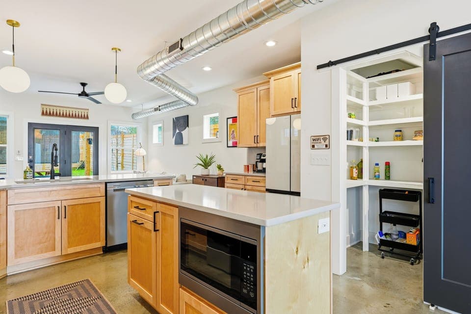 Private kitchen