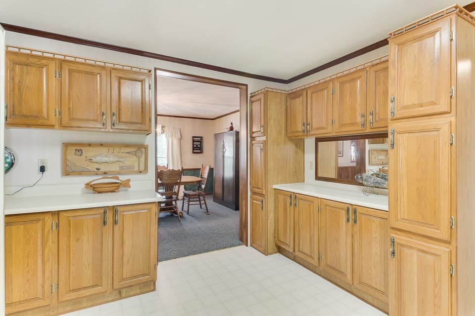House 1: Kitchen