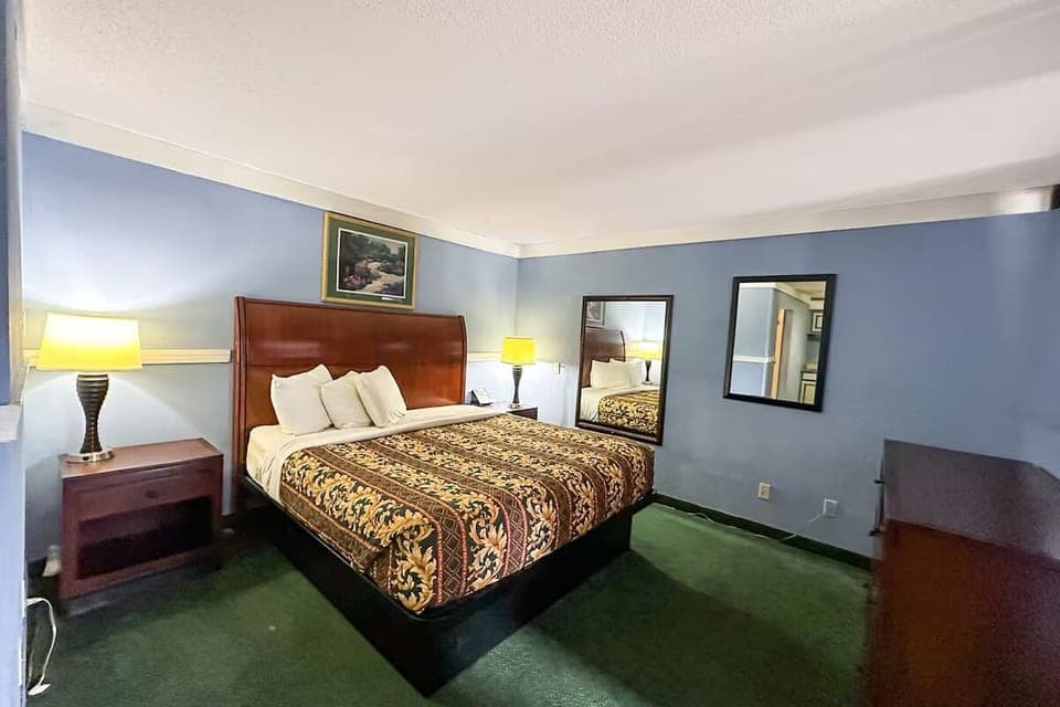 Bedroom. Interior and views may vary based on location and availability.