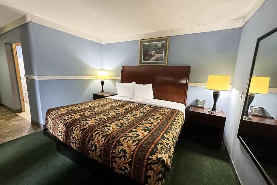 Bedroom. Interior and views may vary based on location and availability.