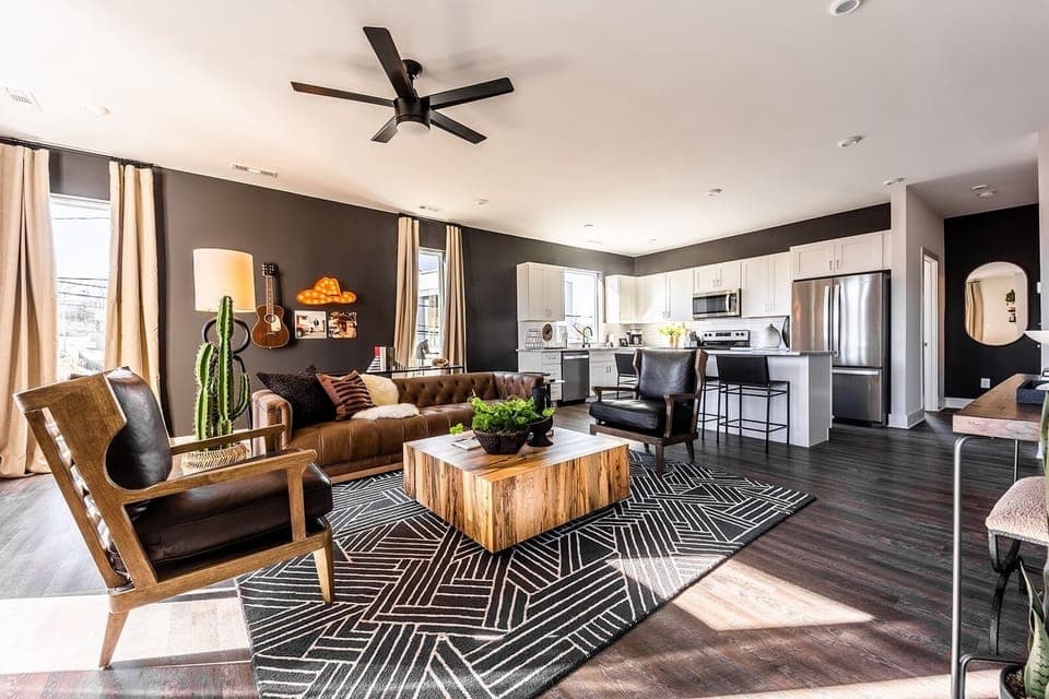 228: Open concept living area with ample seating