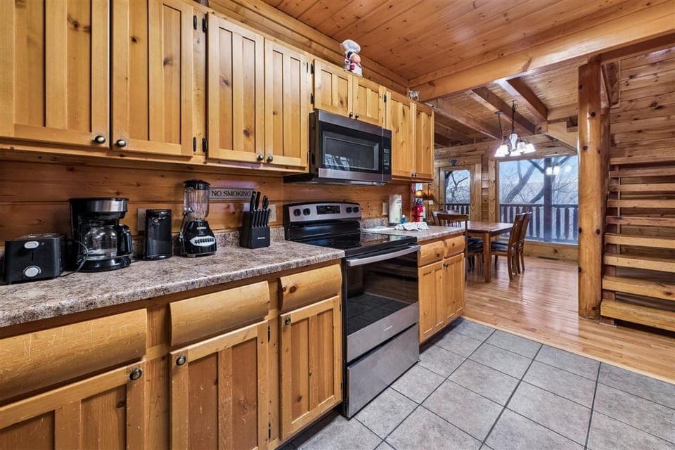 27-Kitchen