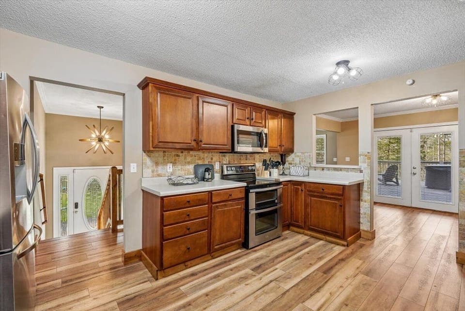 28-Kitchen