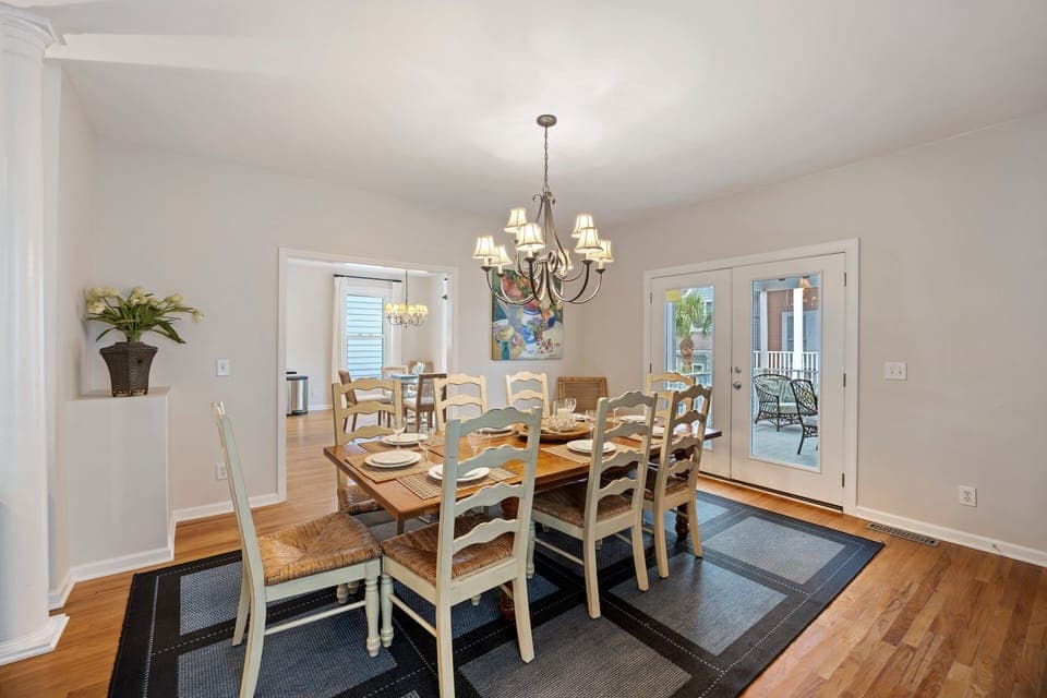 Dining Table - Seats 8