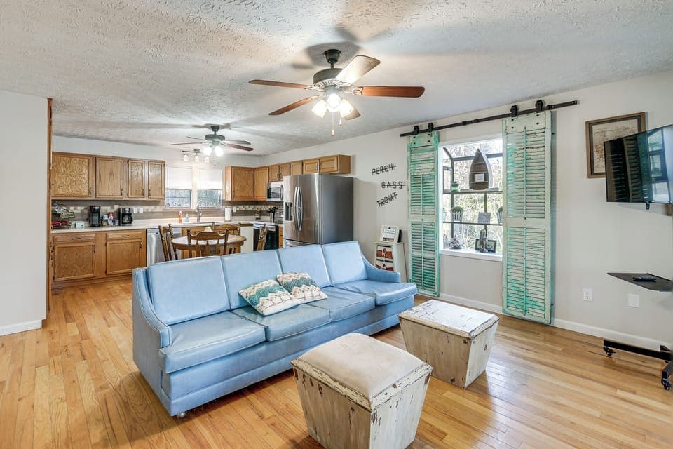 Eatonton Vacation Rental | 3BR | 2BA | 2,000 Sq Ft