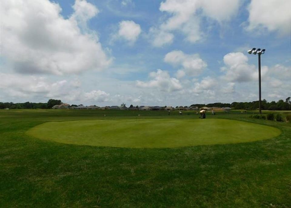 4 Golf Courses On Site