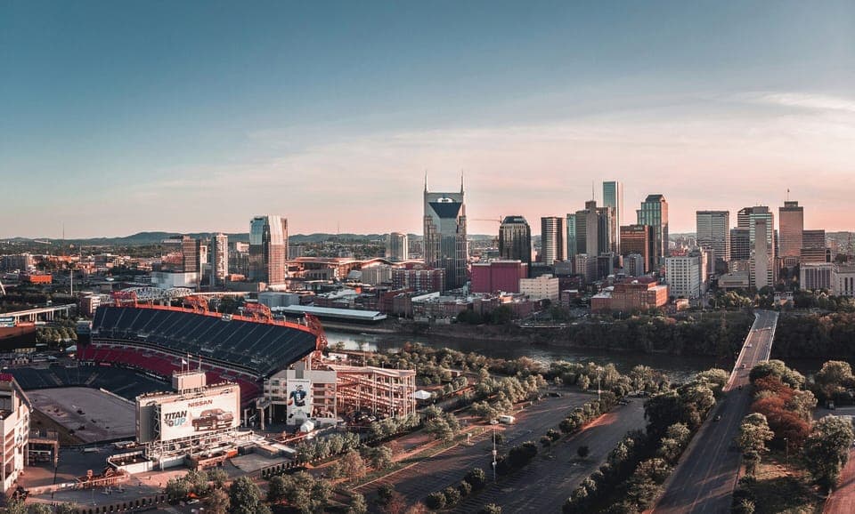 Nestled in the heart of 12 South, The Gilmore is in the midst of Nashville’s best shopping, dining, and nightlife