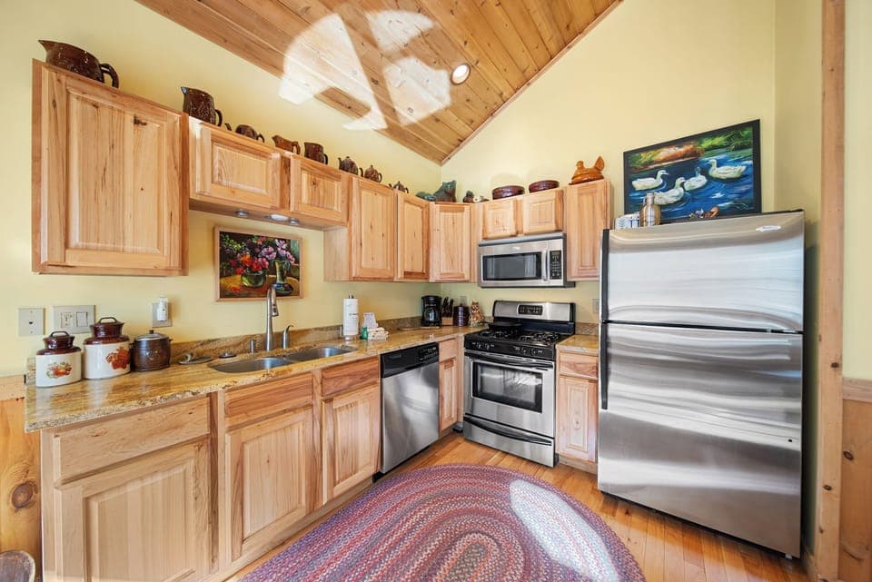 Full Kitchen