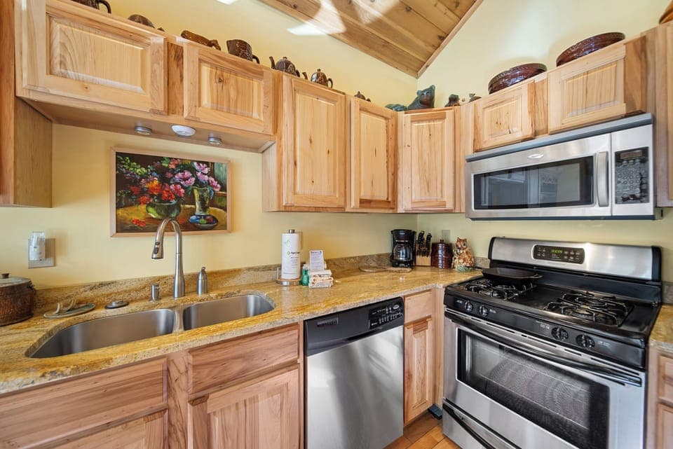 Stainless Appliances and Gas Stove