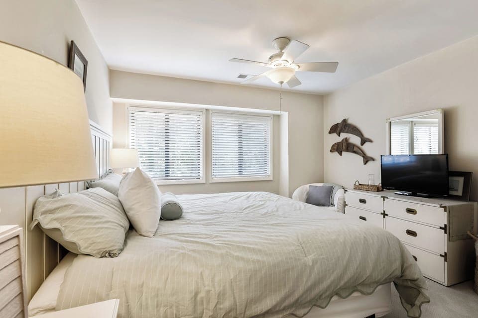 Second Floor Guest Bedroom with King Bed