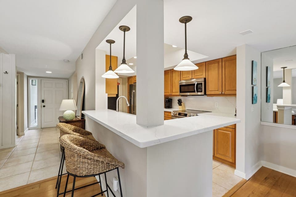 Kitchen with Counter Top Seating