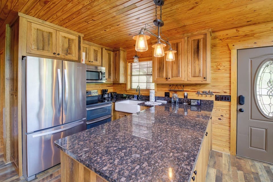 Kitchen | Main Cabin