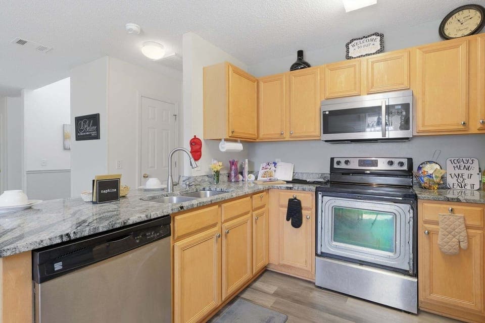 Indoors, Kitchen, Appliance, Microwave, Oven
