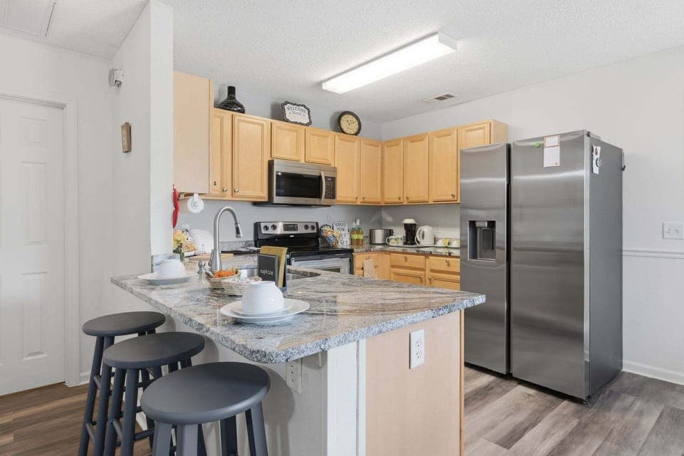 Indoors, Kitchen, Appliance, Refrigerator, Microwave