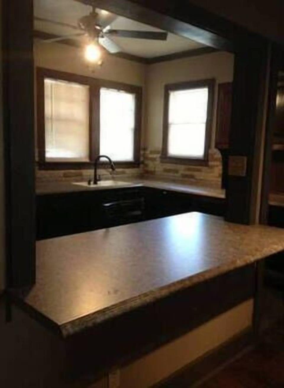 Breakfast Bar/Kitchen