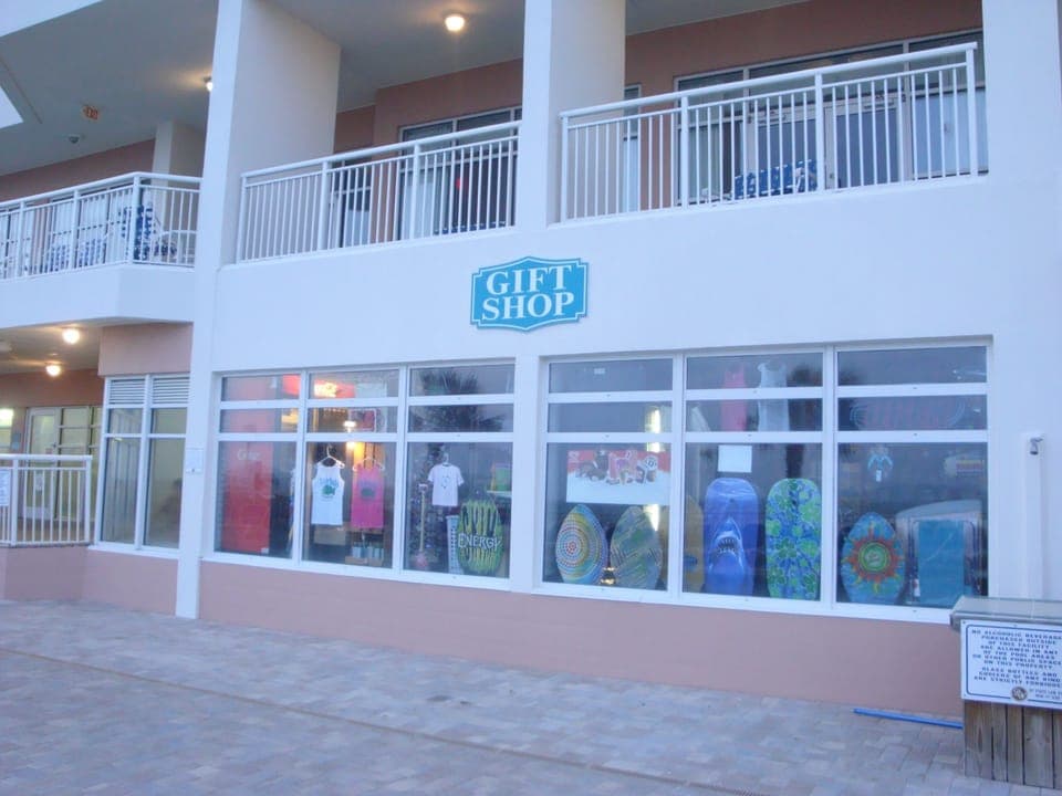 Gift Shop 