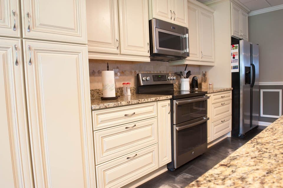Double oven and microwave 